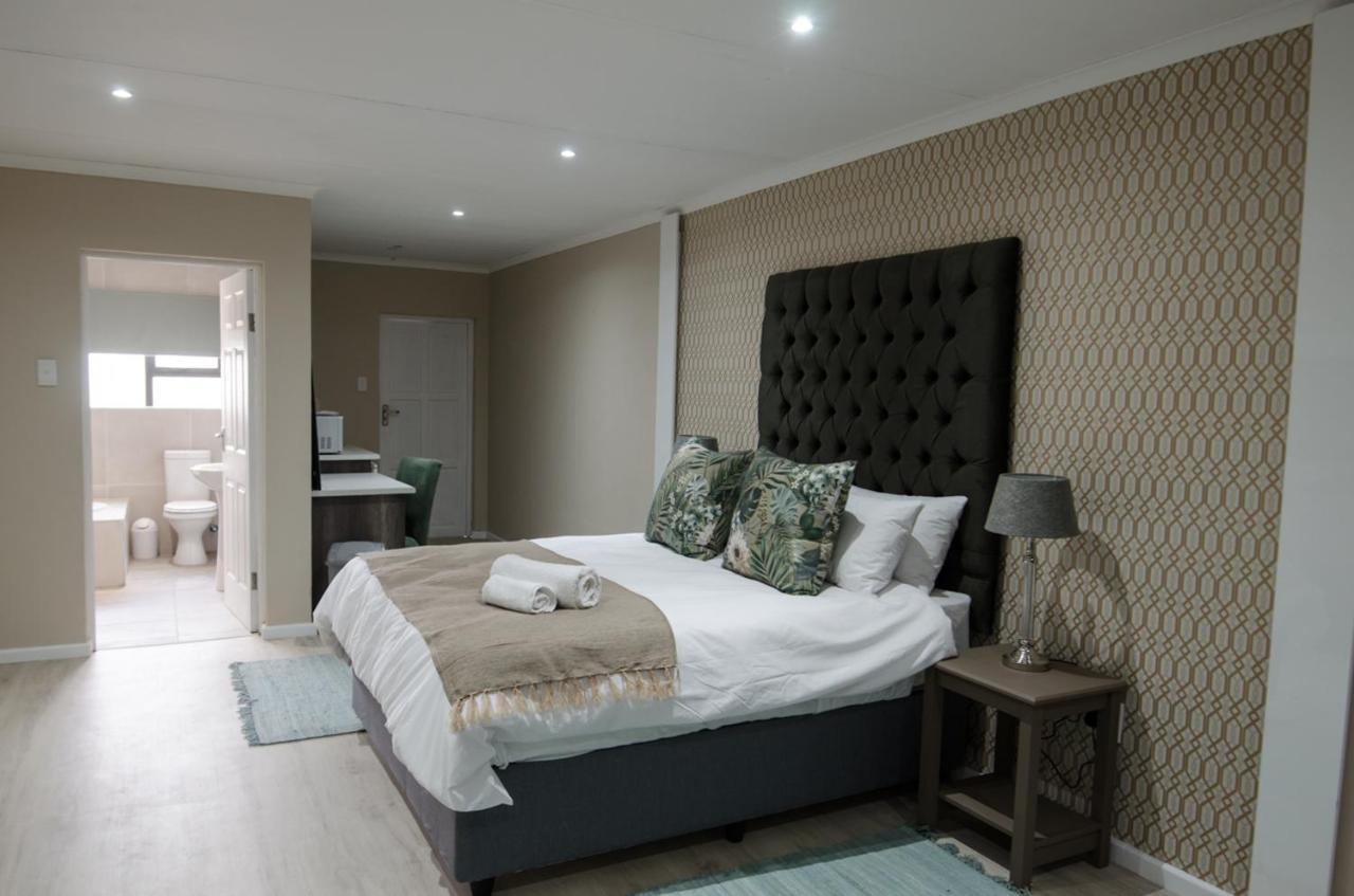 The Royal Bryanston Hotel Йоханесбург Екстериор снимка